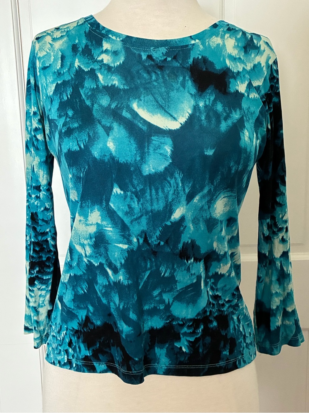 SAMANTHA SUNG Teal Abstract-Print Long Sleeve Tee Wool Silk Blend Natural Fiber